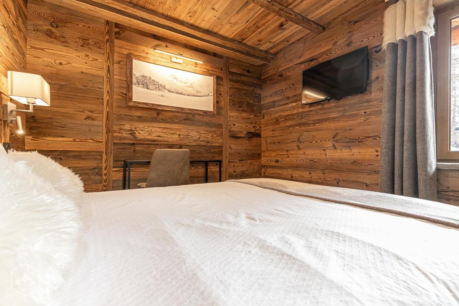Chalet Les Cocales Residence Sejour Et Nuitees B&B - Appartement Pin Cembro Bessans Luaran gambar